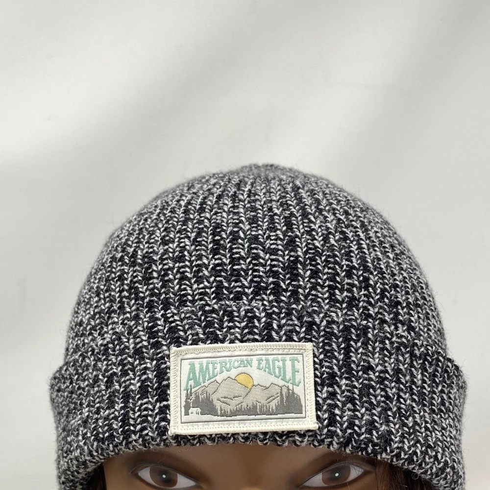 American Eagle Black White Marled Knit Beanie Hat Unisex Soft Winter Cap